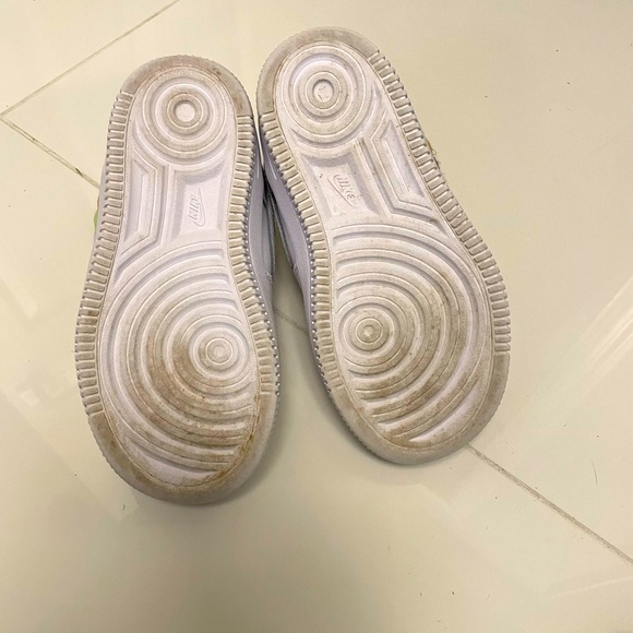 Nike force 1 lowv8 easyon size 10.5 little kids/toddler - Picture 5 of 5